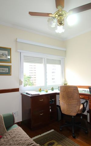 Apartamento à venda com 215m², 4 quartos e 2 vagasQuarto 2