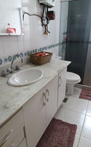 Apartamento à venda com 280m², 4 quartos e 2 vagasBanheiro da suíte 2