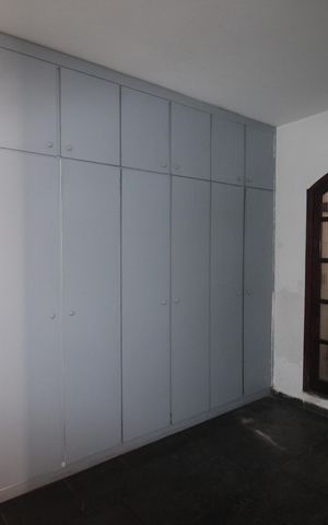 Casa para alugar com 165m², 3 quartos e 3 vagasGaragem - Quarto