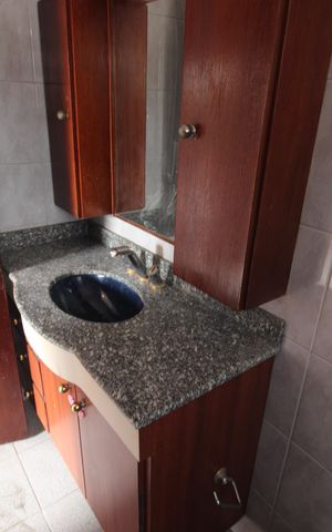 Casa para alugar com 165m², 3 quartos e 3 vagasBanheiro da Suíte