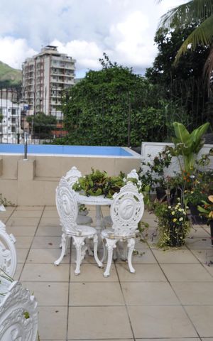 Casa à venda com 100m², 3 quartos e 1 vagaÁrea Externa