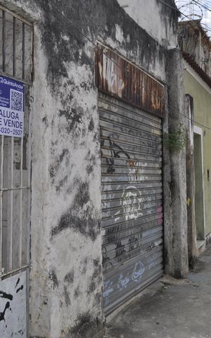 Casa à venda com 100m², 3 quartos e 1 vagaFachada e Placa