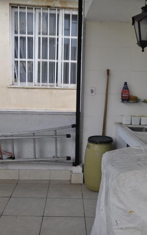 Casa à venda com 100m², 3 quartos e 1 vagaÁrea de Serviço