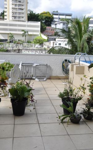 Casa à venda com 100m², 3 quartos e 1 vagaÁrea Externa