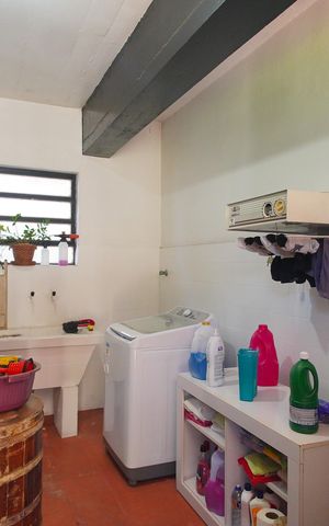 Casa para alugar com 271m², 3 quartos e 3 vagasÁrea de Serviço