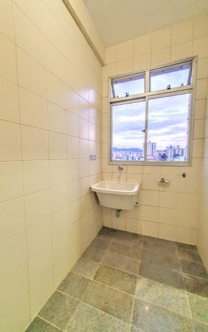 Apartamento à venda com 100m², 3 quartos e 2 vagas Apartamento à venda com 100m², 3 quartos e 2 vagasÁrea de Serviço