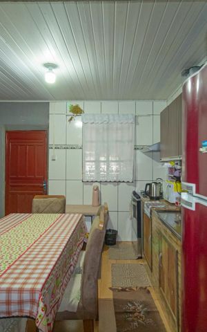 Casa à venda com 160m², 3 quartos e 1 vaga Casa à venda com 160m², 3 quartos e 1 vagaSala/Cozinha