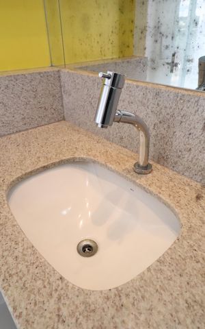 Casa para alugar com 245m², 4 quartos e 3 vagasBanheiro do Quarto 2