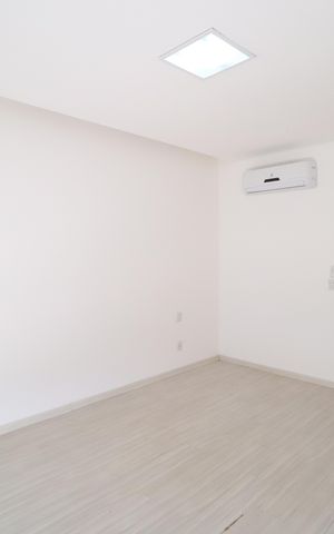 Casa para alugar com 245m², 4 quartos e 3 vagasQuarto 4