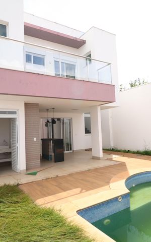 Casa para alugar com 245m², 4 quartos e 3 vagasQuintal