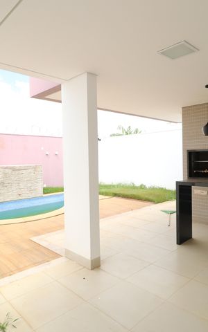 Casa para alugar com 245m², 4 quartos e 3 vagasVaranda