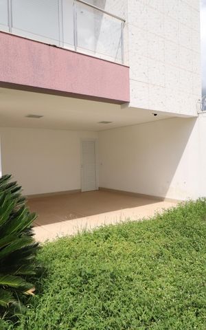 Casa para alugar com 245m², 4 quartos e 3 vagasGaragem