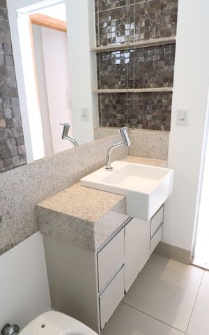 Casa para alugar com 245m², 4 quartos e 3 vagasBanheiro Social