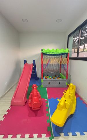 Apartamento à venda com 57m², 2 quartos e 1 vaga Apartamento à venda com 57m², 2 quartos e 1 vagaBrinquedoteca