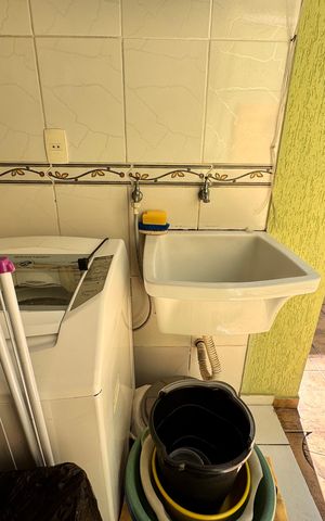 Apartamento à venda com 64m², 2 quartos e 2 vagasLavanderia 