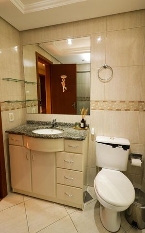 Apartamento à venda com 89m², 3 quartos e 1 vaga Apartamento à venda com 89m², 3 quartos e 1 vagaBanheiro Social
