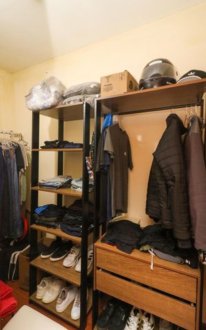 Apartamento à venda com 89m², 3 quartos e 1 vaga Apartamento à venda com 89m², 3 quartos e 1 vagaCloset da Suíte