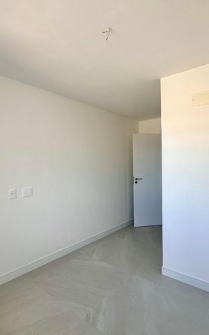 Apartamento à venda com 159m², 4 quartos e 1 vaga Apartamento à venda com 159m², 4 quartos e 1 vagaQuarto 2 - Suite