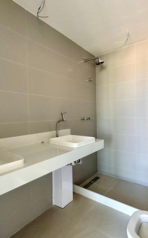 Apartamento à venda com 159m², 4 quartos e 1 vaga Apartamento à venda com 159m², 4 quartos e 1 vagaQuarto 3 - Suite