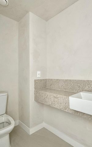 Apartamento à venda com 159m², 4 quartos e 1 vaga Apartamento à venda com 159m², 4 quartos e 1 vagaLavabo