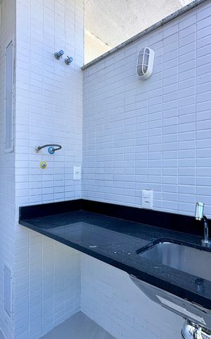 Apartamento à venda com 159m², 4 quartos e 1 vaga Apartamento à venda com 159m², 4 quartos e 1 vagaÁrea de Serviço