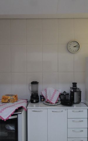 Casa à venda com 180m², 3 quartos e 2 vagasCozinha