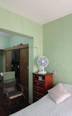 Casa à venda com 180m², 3 quartos e 2 vagasSuiteSuite
