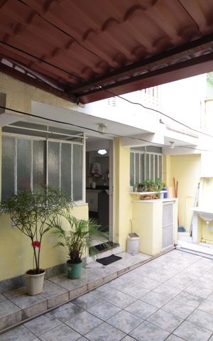 Casa à venda com 180m², 3 quartos e 2 vagasCasa 2 | Área de Serviço