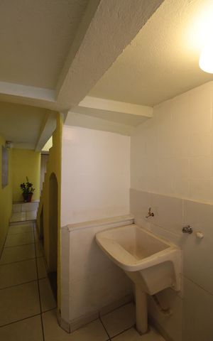 Casa à venda com 180m², 3 quartos e 2 vagasCasa 2 | Área de Serviço