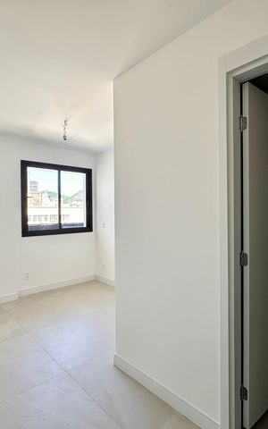 Apartamento à venda com 158m², 3 quartos e 1 vaga Apartamento à venda com 158m², 3 quartos e 1 vagaSuíte 1