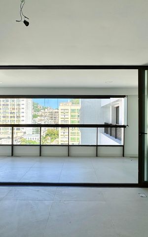 Apartamento à venda com 158m², 3 quartos e 1 vaga Apartamento à venda com 158m², 3 quartos e 1 vagaSala