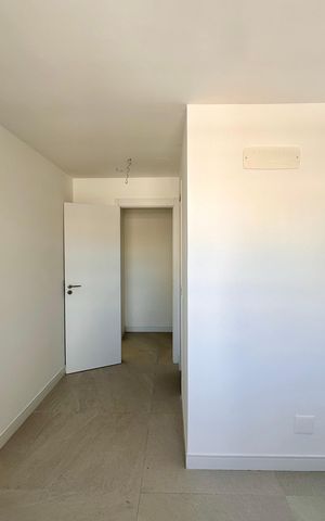 Apartamento à venda com 158m², 3 quartos e 1 vaga Apartamento à venda com 158m², 3 quartos e 1 vagaSuíte 2