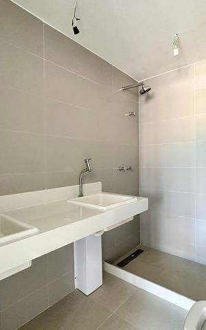 Apartamento à venda com 158m², 3 quartos e 1 vaga Apartamento à venda com 158m², 3 quartos e 1 vagaBanheiro da Suíte 3