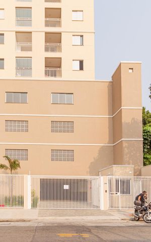 Apartamento para alugar com 54m², 2 quartos e 1 vagaFachada