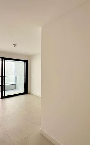 Apartamento à venda com 167m², 3 quartos e 1 vaga Apartamento à venda com 167m², 3 quartos e 1 vaga Suíte 2