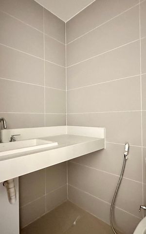 Apartamento à venda com 167m², 3 quartos e 1 vaga Apartamento à venda com 167m², 3 quartos e 1 vagaBanheiro da Suíte 1