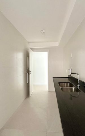 Apartamento à venda com 167m², 3 quartos e 1 vaga Apartamento à venda com 167m², 3 quartos e 1 vagaCozinha