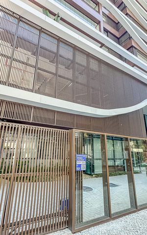 Apartamento à venda com 167m², 3 quartos e 1 vaga Apartamento à venda com 167m², 3 quartos e 1 vagaFachada
