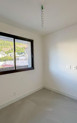 Apartamento à venda com 167m², 3 quartos e 1 vaga Apartamento à venda com 167m², 3 quartos e 1 vagaSuíte 2