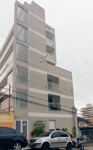 Studio para alugar com 38m², 1 quarto e sem vaga Studio para alugar com 38m², 1 quarto e sem vagaFachada