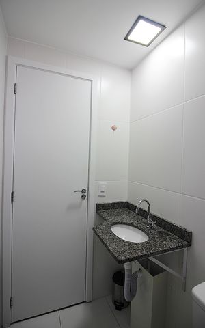 Apartamento à venda com 48m², 2 quartos e 1 vagaBanheiro Social