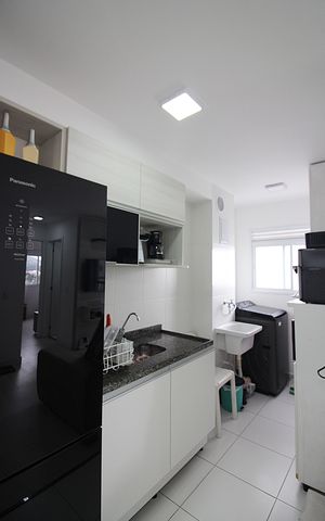 Apartamento à venda com 48m², 2 quartos e 1 vagaCozinha e Área de Serviço