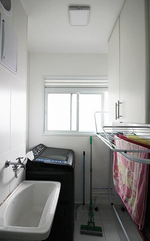 Apartamento à venda com 48m², 2 quartos e 1 vagaCozinha e Área de Serviço