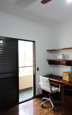 Apartamento à venda com 196m², 3 quartos e 2 vagasQuarto 2