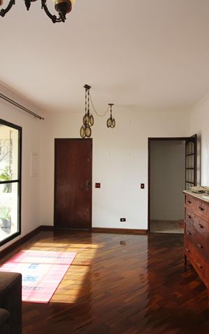 Apartamento à venda com 196m², 3 quartos e 2 vagasSala