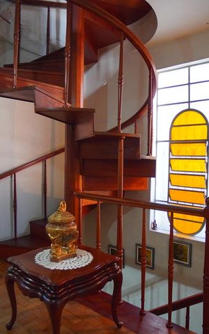 Casa à venda com 320m², 5 quartos e 6 vagasHall 
