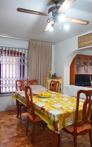 Casa à venda com 320m², 5 quartos e 6 vagasSala de Jantar