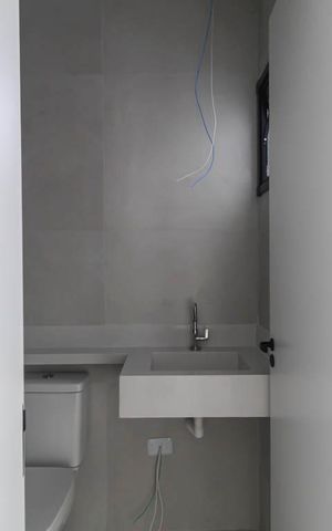 Casa à venda com 107m², 3 quartos e 2 vagasBanheiro da Suíte