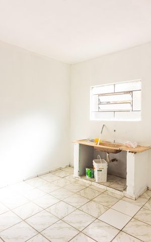 Casa à venda com 125m², 2 quartos e 2 vagas Casa à venda com 125m², 2 quartos e 2 vagasSala/Cozinha