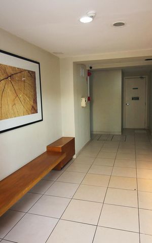 Apartamento à venda com 69m², 3 quartos e 2 vagas Apartamento à venda com 69m², 3 quartos e 2 vagasHall de entrada